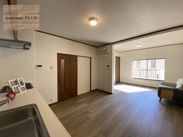 大阪市東成区大今里1丁目の居間・リビング