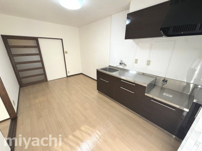 【居間・リビング】 | ガーデンコート・パミエＢ