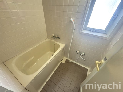 【浴室】 | ガーデンコート・パミエＢ