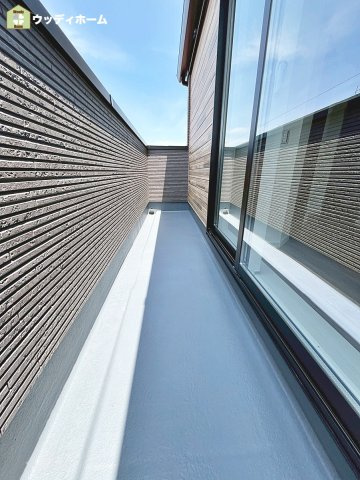 越谷市蒲生3丁目　新築一戸建てのバルコニー