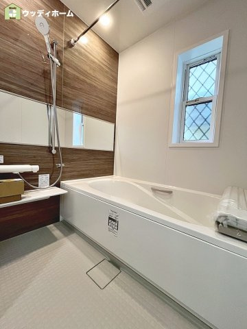 越谷市蒲生3丁目　新築一戸建ての浴室