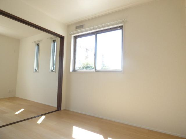 メゾン・クロシェットＣ棟の居間・リビング