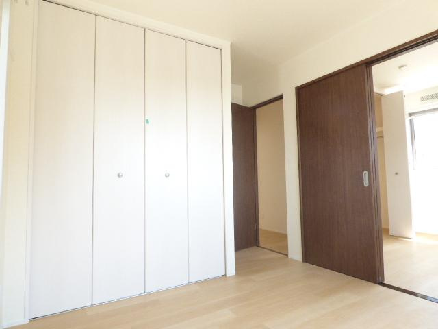 メゾン・クロシェットＣ棟の収納