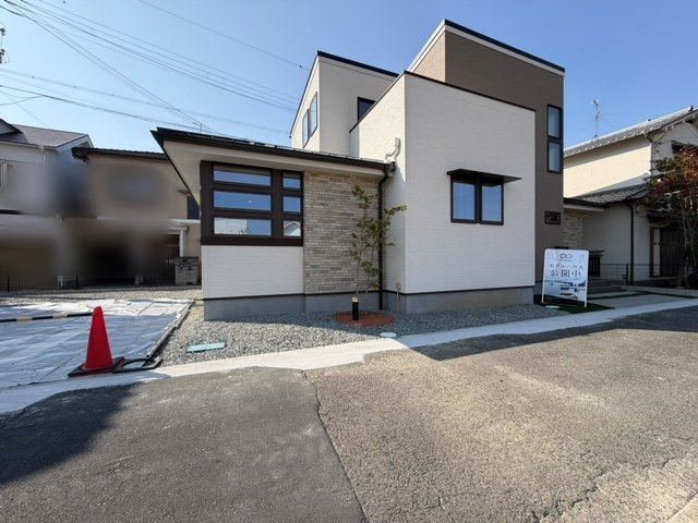 橿原市今井町　新築　モデルハウスの外観|駐車並列２台可(^^)/