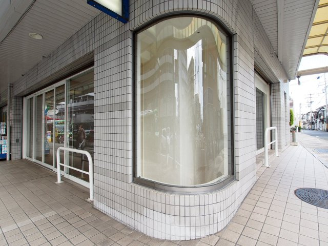 プレノ長田のエントランス