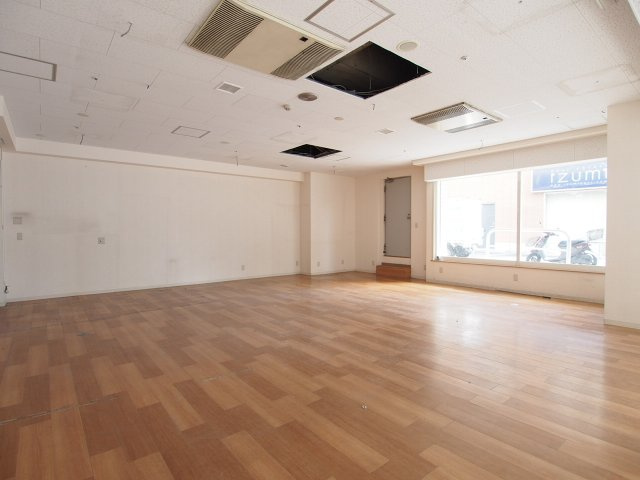 プレノ長田の居間・リビング