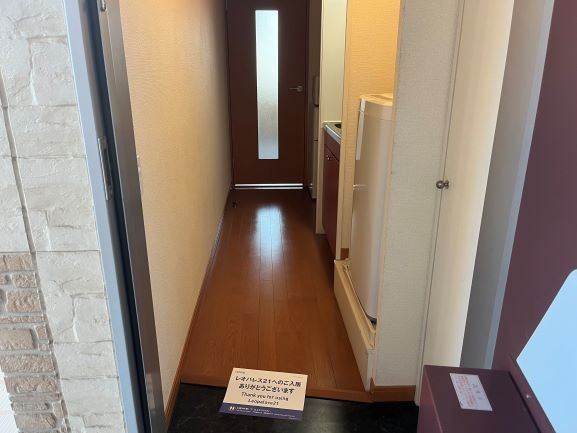 レオパレスハーバー東出町の玄関|きれいな玄関です