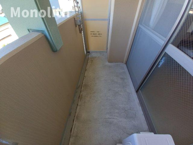 ファシルカワトのバルコニー