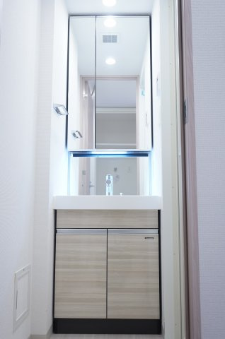 【独立洗面台】