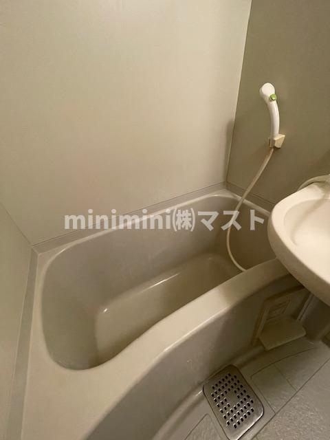 プレサンス難波ＷＥＳＴの浴室