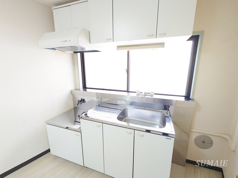 クレール赤羽の居間・リビング|壁紙綺麗です！