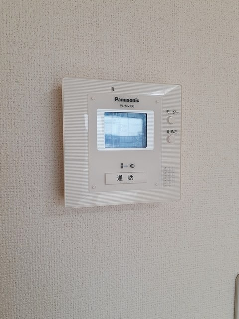 アーベンロートのセキュリティ|モニタ付インターホンで安心♪