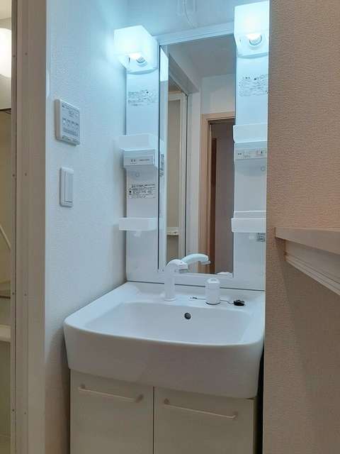 アーベンロートの洗面所|独立洗面台♪