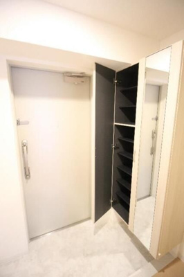 【玄関】 | クレシェンテ月島