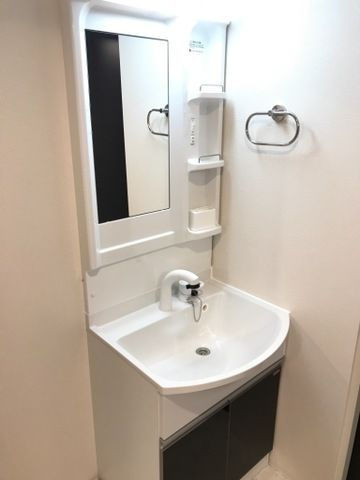 ＣＯＭＦＯＲＴ　Ａ　砂町水辺公園の独立洗面台