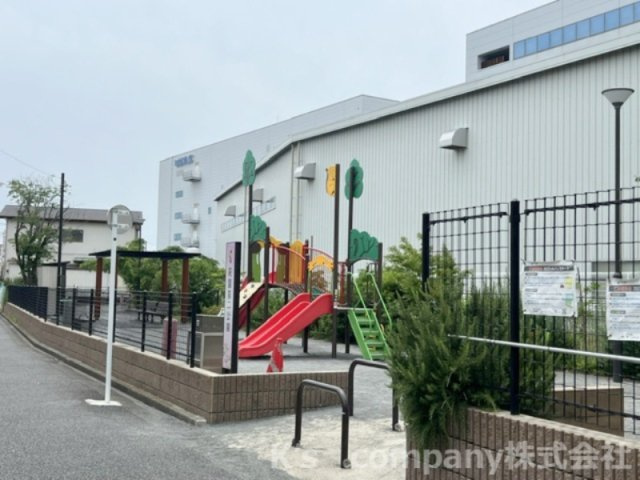 ◎茅ヶ崎市萩園　新築戸建　1号棟の周辺|向かい側に公園があり、ファミリーにもお勧めです◇