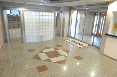 【エントランス】 | アーベイン朝霞緑ヶ丘コモンズ１０４