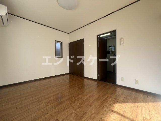 ラ・フォーレさきの居間・リビング|高崎、前橋のお部屋探しはエンドスケープまで！お客様の理想お聞かせ下さい♪