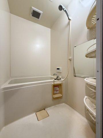 ハイツ高橋の浴室