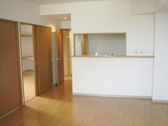 ＳｋｙＣｕｂｅ東本郷の居間・リビング