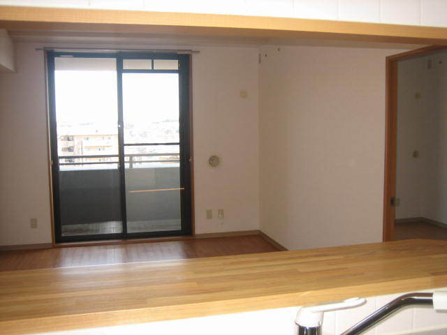 ＳｋｙＣｕｂｅ東本郷の居間・リビング