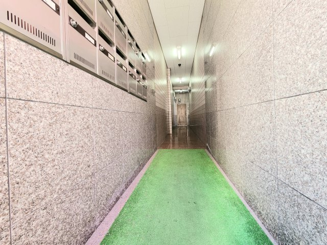 第ニ翡翠苑のエントランス