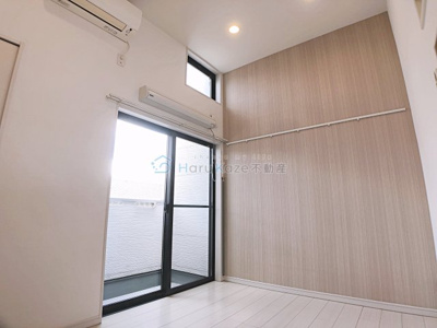 【居間・リビング】 | エスポワール堀田【名古屋市賃貸・LOFT】