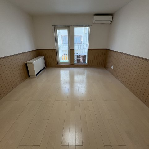 ハイツひとみ２５　の居間・リビング