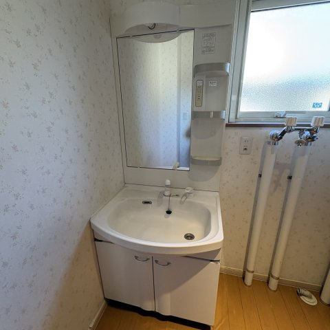 ハイツひとみ２５　の洗面所