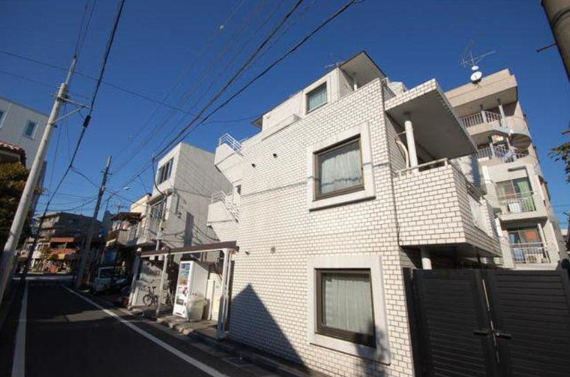 クアルト上井草の外観