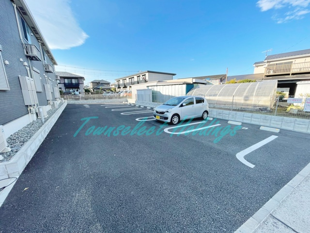 カーサ・ルミナーレのその他共用部分|駐車場あり♪