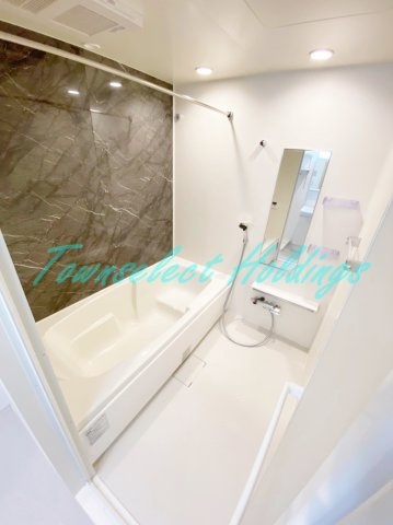 カーサ・ルミナーレの浴室|広々1坪バス♪追い炊き・浴室乾燥付き