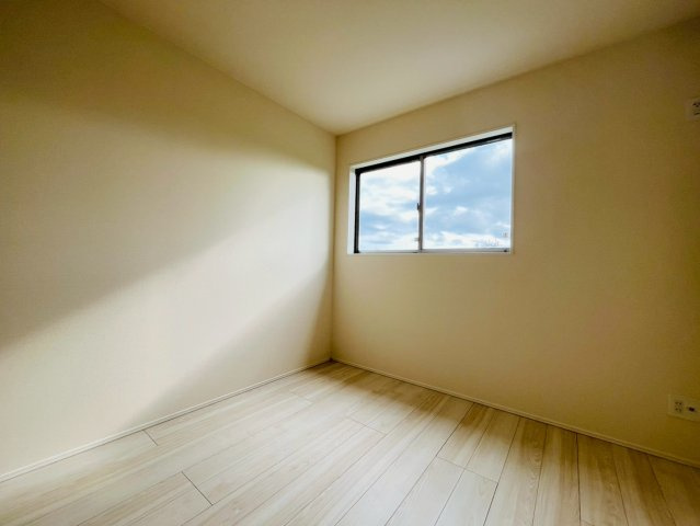 ★★南城市玉城糸数４期全２棟－１号棟の洋室