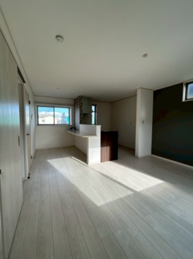 中津戸建の居間・リビング