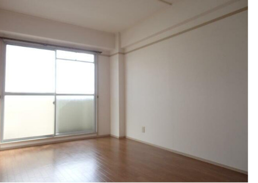 ハイツ柳井の洋室