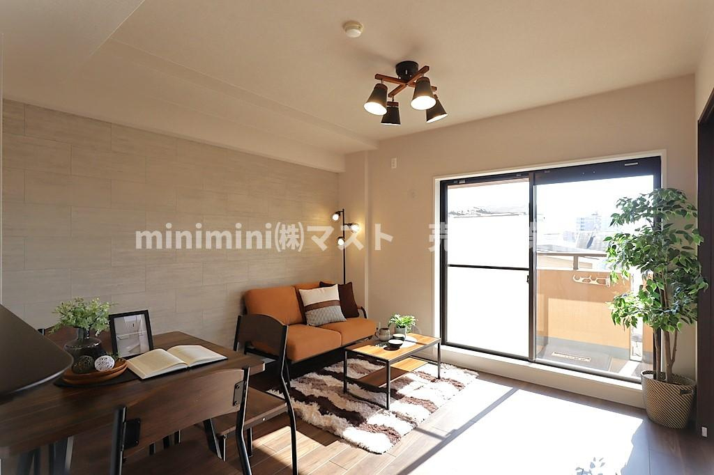 ライオンズマンション鶴橋の洋室