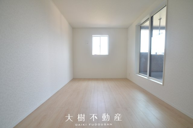 【洋室】 | 座間市新田宿　新築戸建て　全2棟【仲介手数料無料】 | 2階　洋室2（7.7帖）