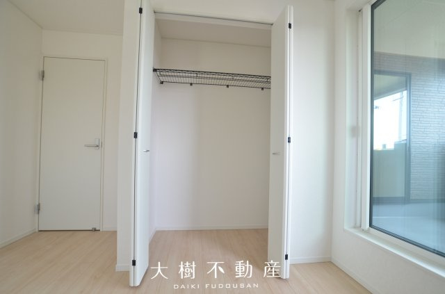 【洋室】 | 座間市新田宿　新築戸建て　全2棟【仲介手数料無料】 | 2階　洋室3（6.0帖）クローゼット