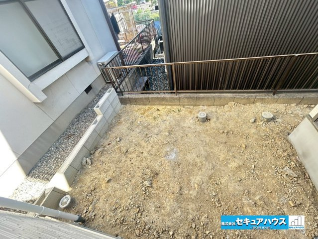 【本日ご案内可能】東郷町春木台5丁目　全1棟の庭|【庭】
◆お庭スペース付きのお家です。リビングダイニングから見える空間になるためお家の雰囲気に合わせてお花を育てたり、芝生を敷いてお洒落な空間をつくることができます。　　　　　　　　　　　　　　　　　