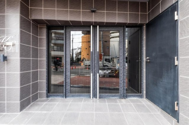 ベルグレードKS　DUEのエントランス