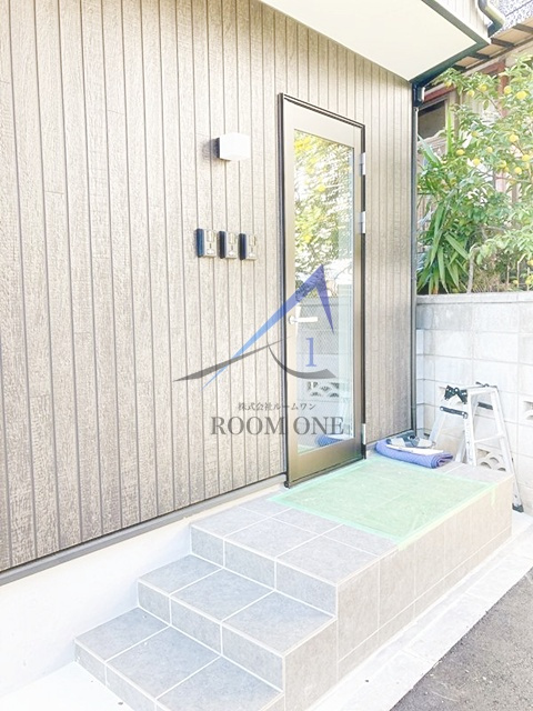 レガーレ新高円寺のエントランス|エントランスです。