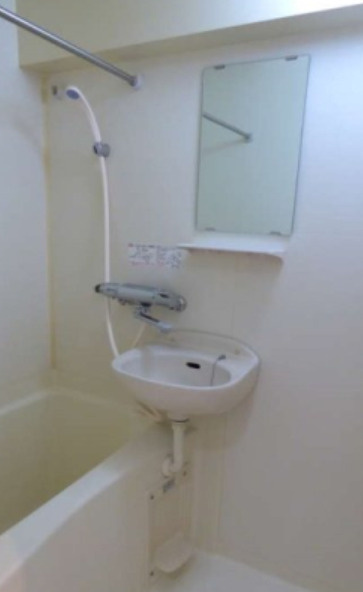 中野区鷺宮４丁目の賃貸マンションの洗面所