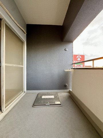長居パークサイドプラザのバルコニー