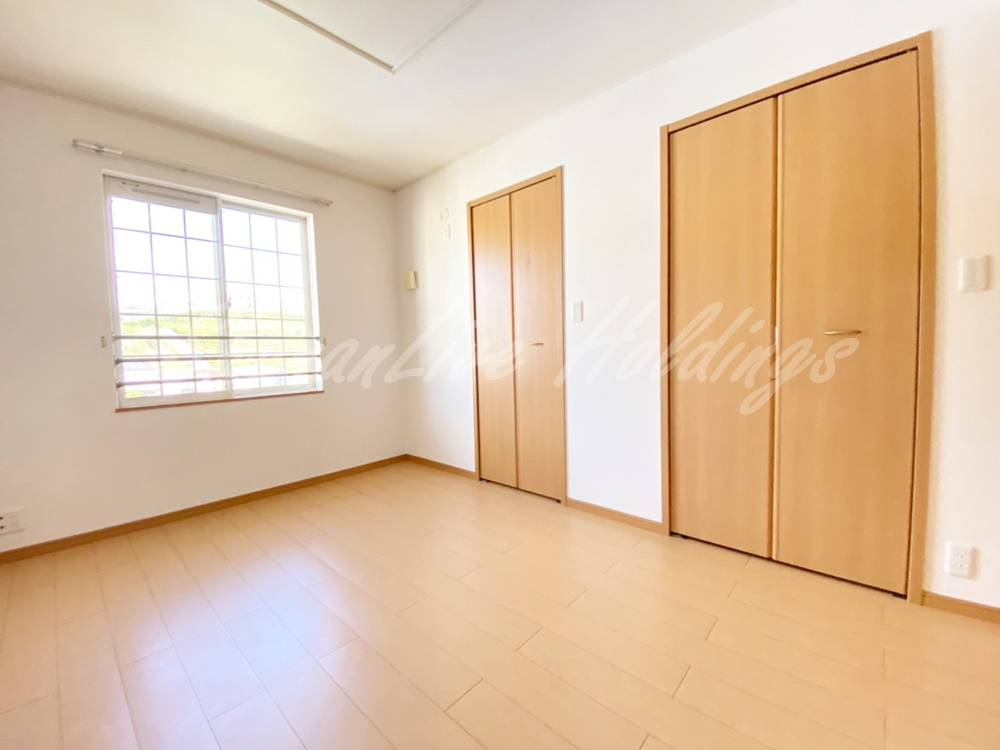 ベルコリーヌの寝室|広々とした洋室♪