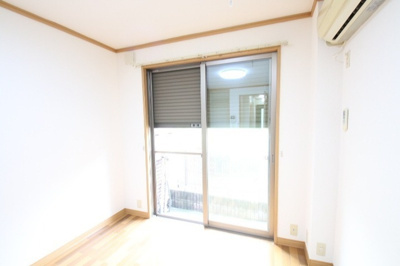 【居間・リビング】 | シェトワ中央 | 別部屋参考写真