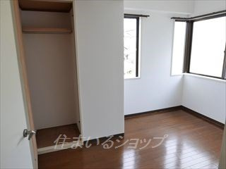 広島市安佐北区口田南８丁目の賃貸マンションの収納|クローゼット・エアコン付き