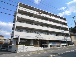広島市安佐北区口田南８丁目の賃貸マンションの外観