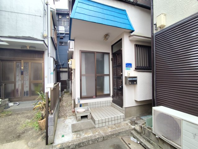 リーフォンハイムⅢのエントランス