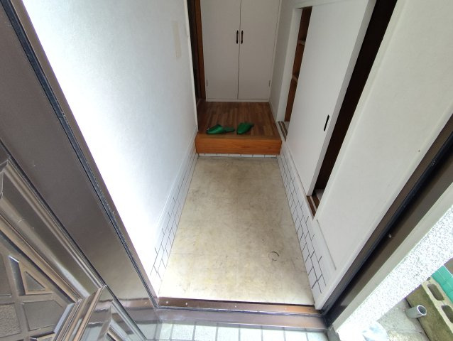 リーフォンハイムⅢの玄関