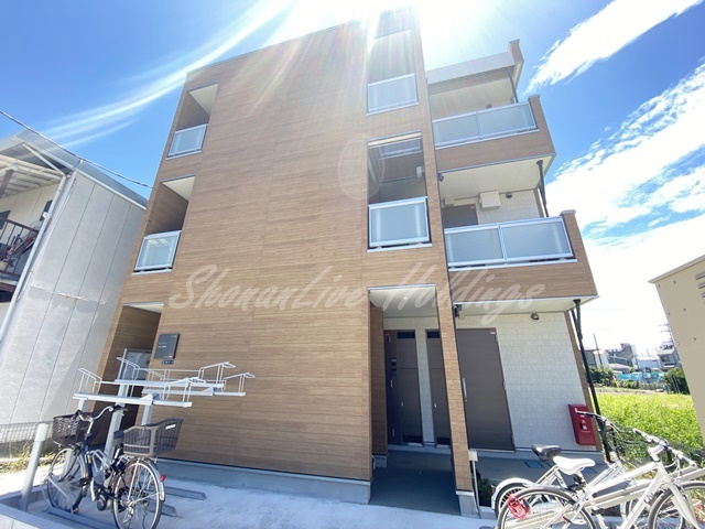 茅ヶ崎市共恵１丁目の賃貸マンション